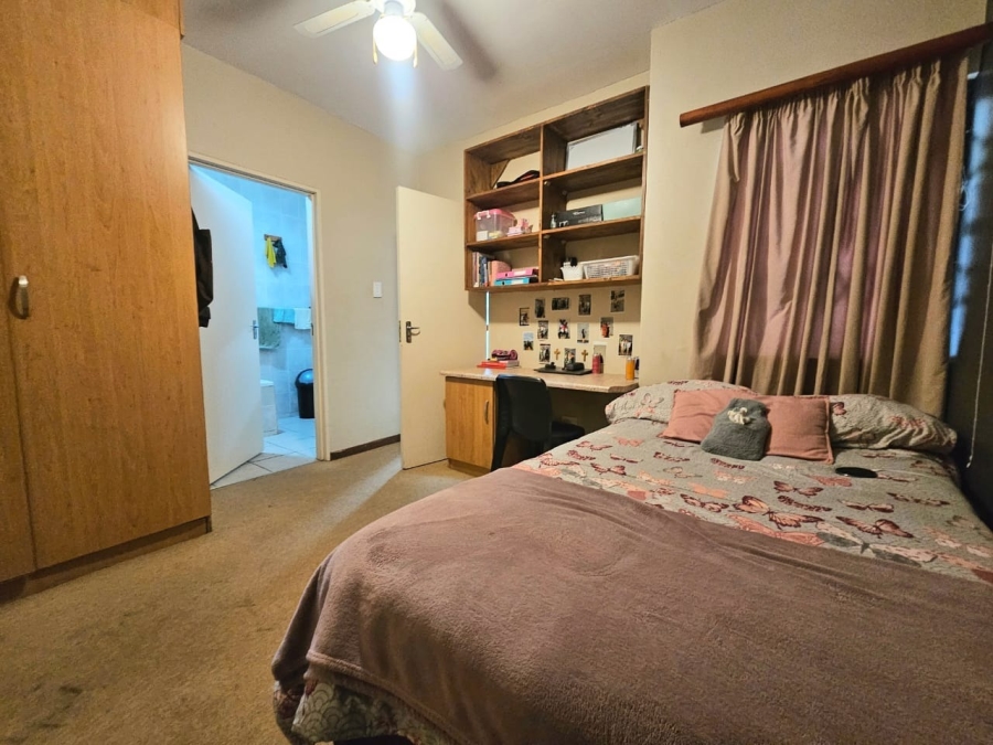3 Bedroom Property for Sale in Die Bult North West